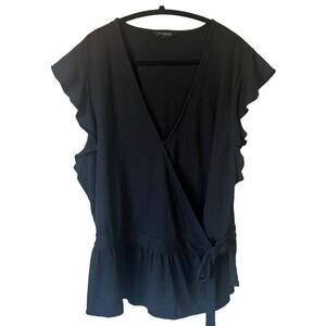 Banana Republic Women's Wrap Black Size 2x Top